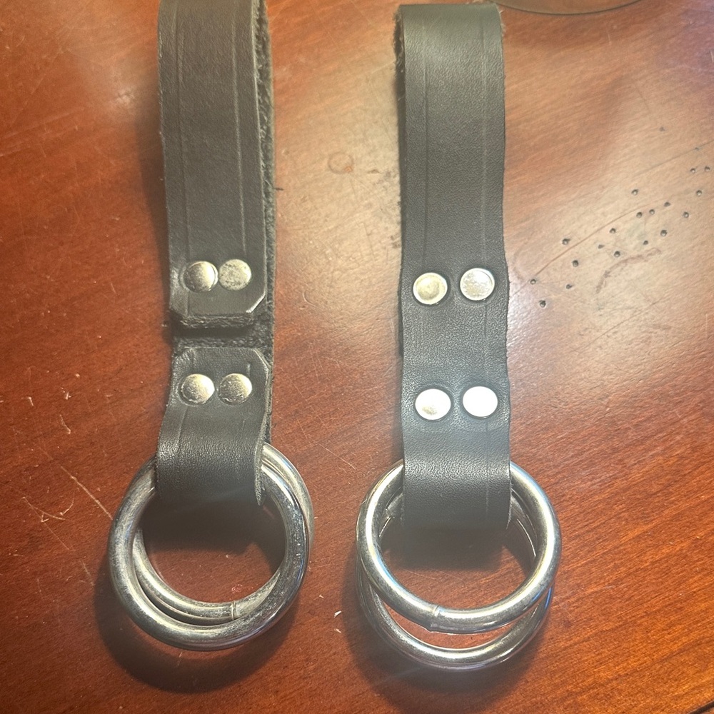 Black Double Ring skirt chasers pair